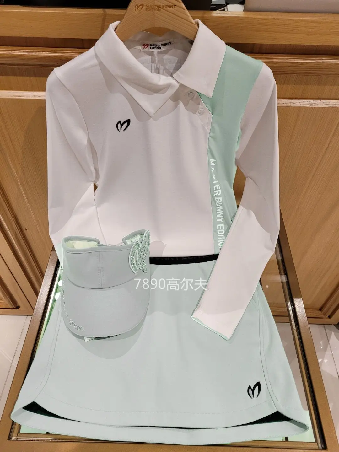 Ropa de golf coreana auténtica - Badminton Korea reseña y precio
